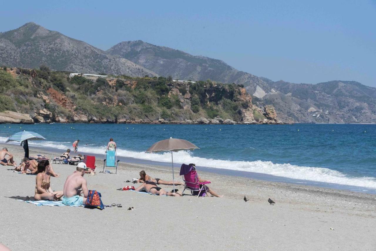 Burriana Beach Apartment Nerja Exterior photo
