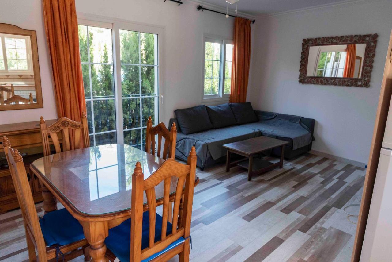 Burriana Beach Apartment Nerja Exterior photo